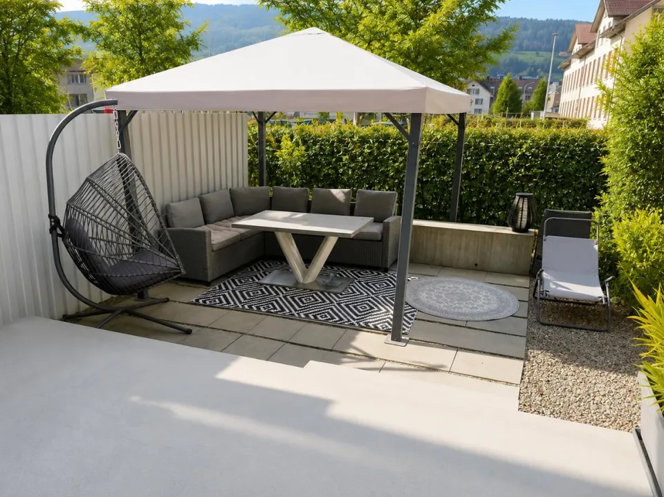 Elegant 5.5-room semi-detached family house with exclusive terrace and modern construction