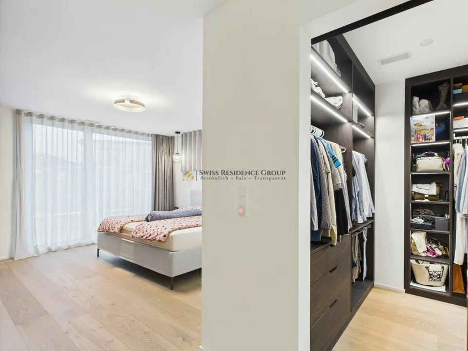 Neuwertige Immobilie mit hochwertigem und elegantem Ausbaustandard – Foto 7 von 23
