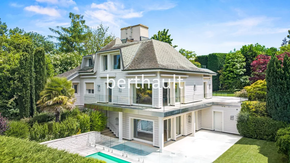 ANIERES - Magnifique villa avec vue panoramique sur le lac