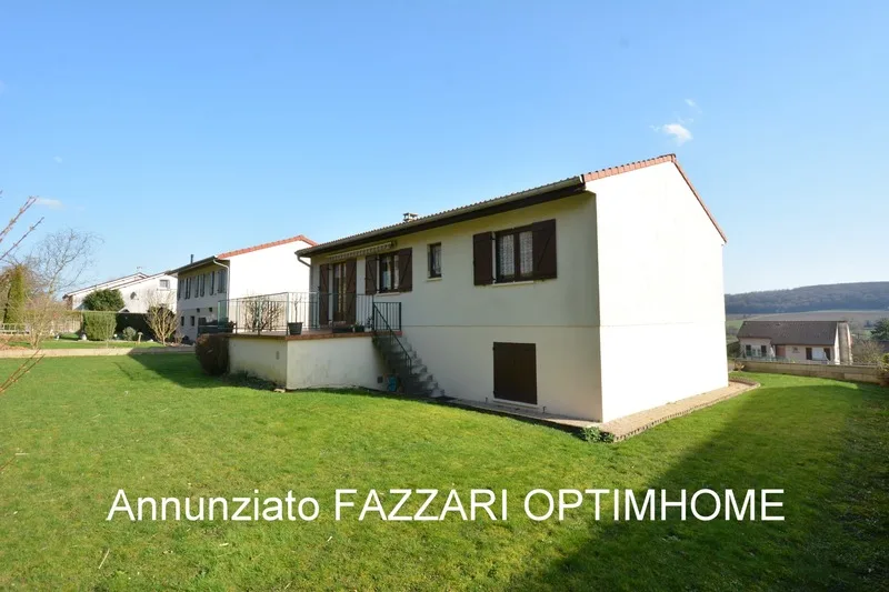 Casa indipendente con seminterrato completo a Montmédy - 107 m² - 4