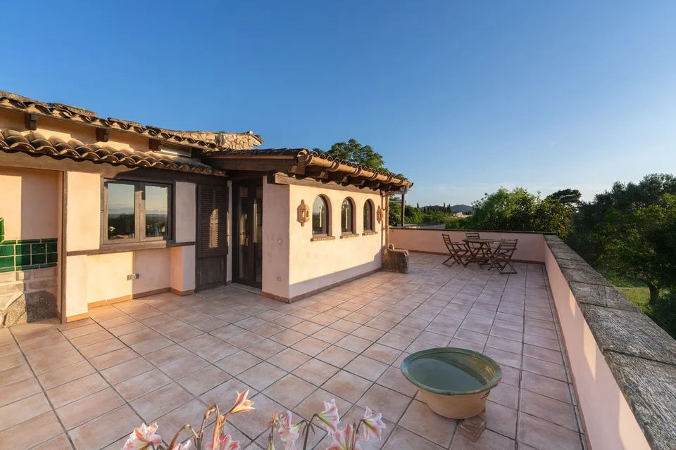 Dreamy Finca with a far-reaching view near Manacor