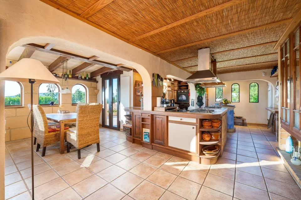 Dreamy Finca with a far-reaching view near Manacor