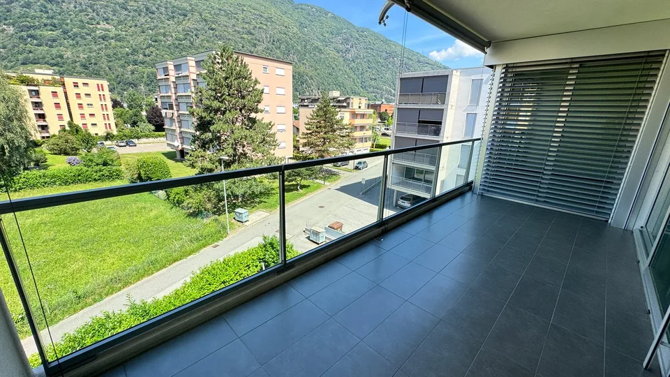 Luminoso appartamento di 3 locali in vendita a Bellinzona