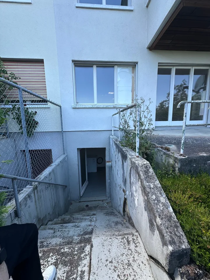 Doppeleinfamilienhaus in Hofstetten-Flüh  Renovationsobjekt an guter Lage – foto 17 di 30