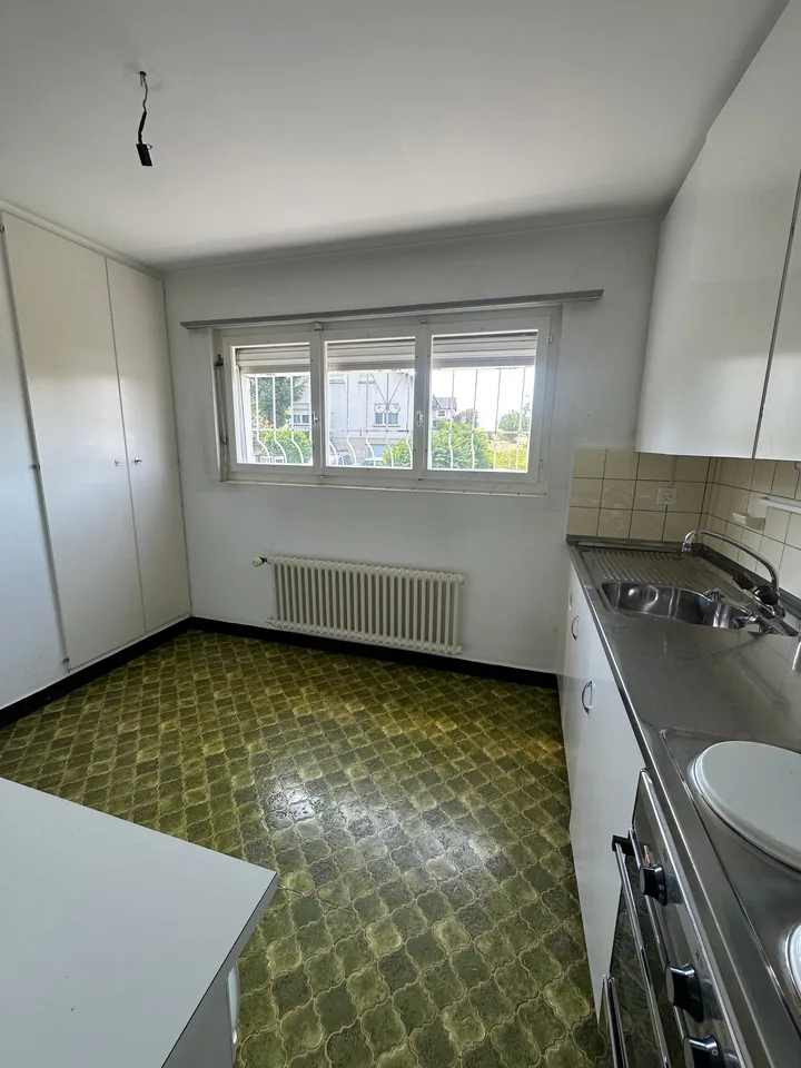 Doppeleinfamilienhaus in Hofstetten-Flüh  Renovationsobjekt an guter Lage – foto 21 di 30