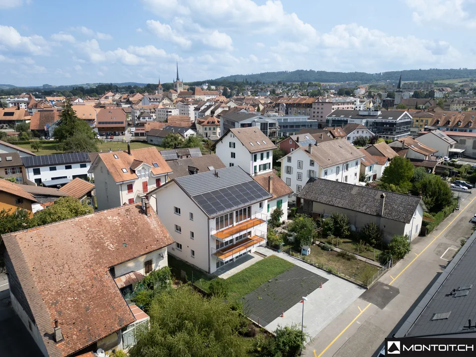 Payerne, zu verkaufen, 4.5-Zimmer-Wohnung, 2. Stock + Balkon