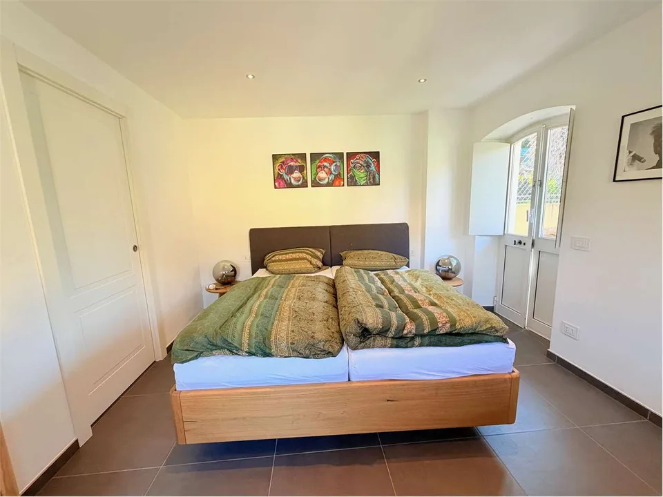 Appartamento con giardino, completamente ristrutturato, con vista bell – foto 11 di 13