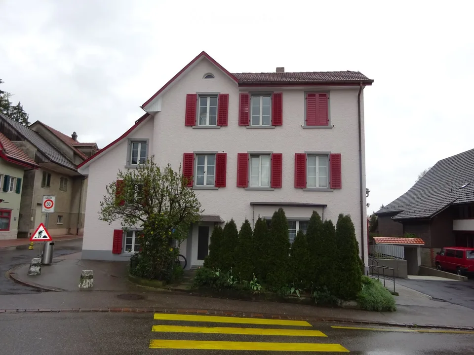Charmantes 2-familienhaus an Top-Lage in Buchs ZH – Sofort verfügbar!