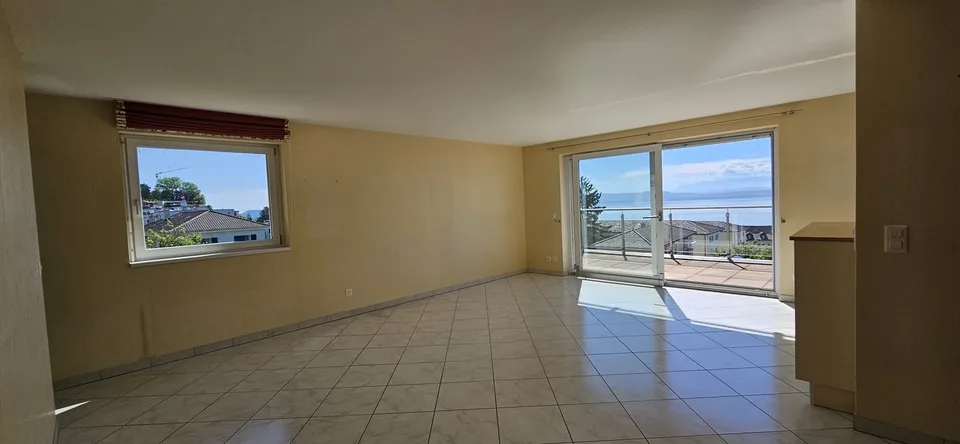 Prachtvolles Duplextwo-Raum-Apartment mit 4.5 Zimmern und Blick auf den See in Neuchâtel – Foto 6 von 13