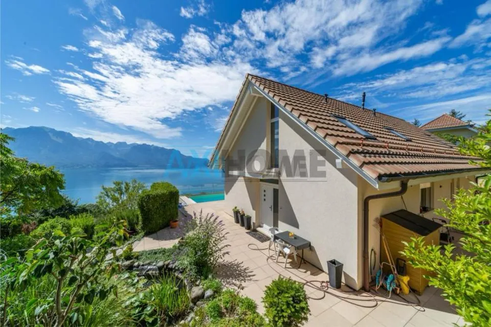 Prachtvolle Aussicht auf den See für diese 5,5-Zimmer-Villa