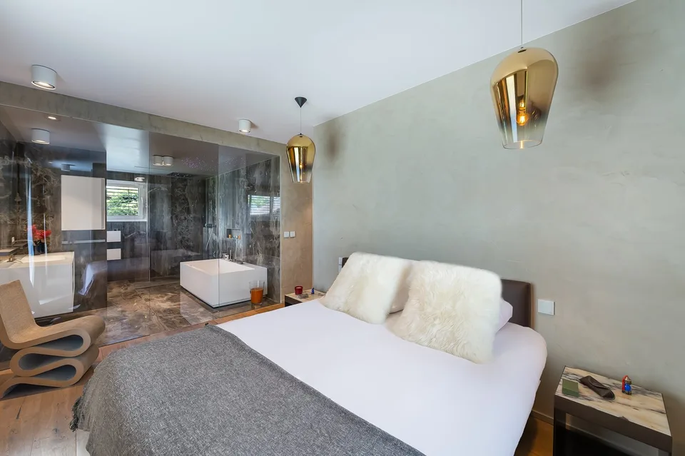 CONCHES - Magnifique appartement avec terrasse – photo 12 sur 30