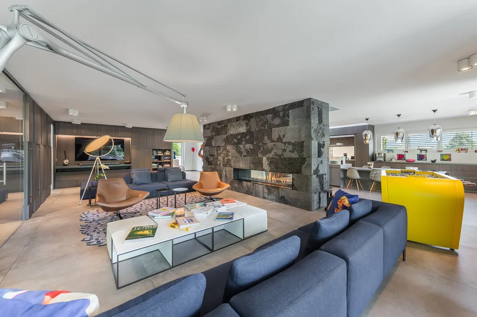 CONCHES - Prächtige Wohnung mit Terrasse