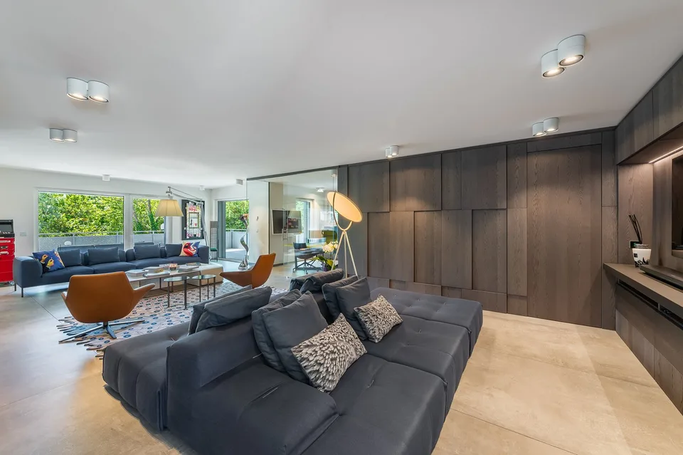 CONCHES - Prächtige Wohnung mit Terrasse