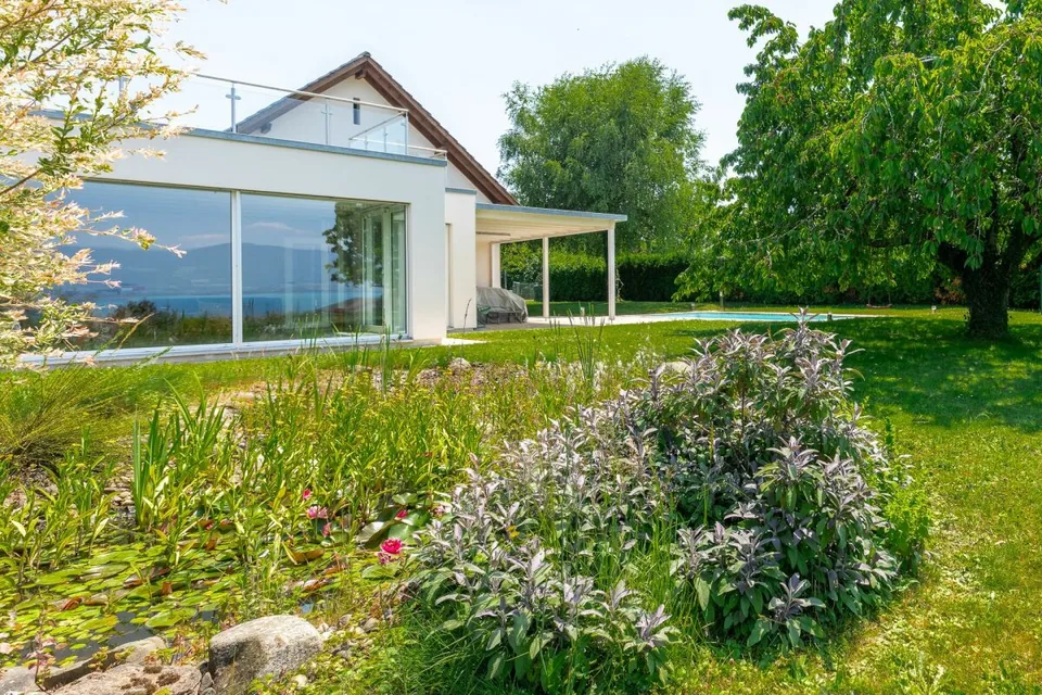 Una vista da sogno - spaziosa villa familiare di fronte al lago di Neuchâtel – foto 6 di 24