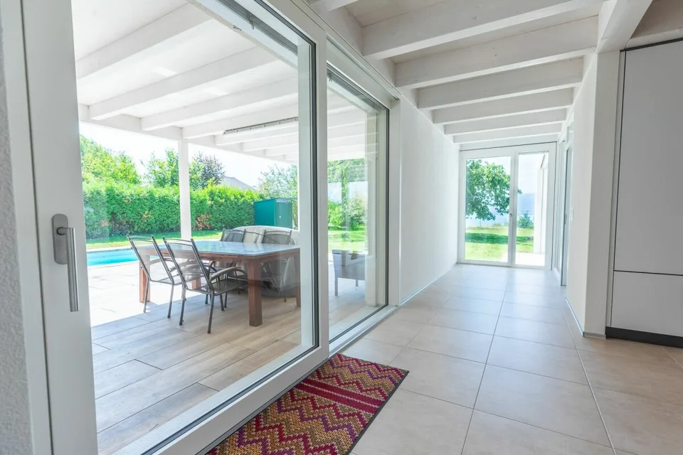 Una vista da sogno - spaziosa villa familiare di fronte al lago di Neuchâtel – foto 16 di 24