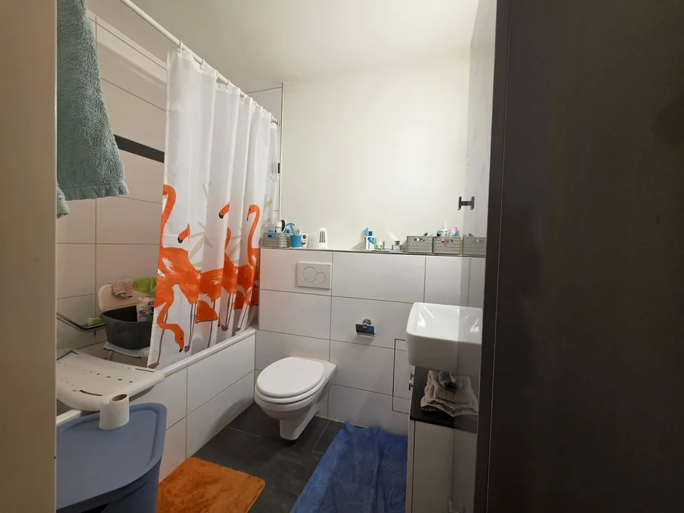 Moderne 3.5-Zimmer-Wohnung mit Balkon in Breitenbach – Foto 11 von 13