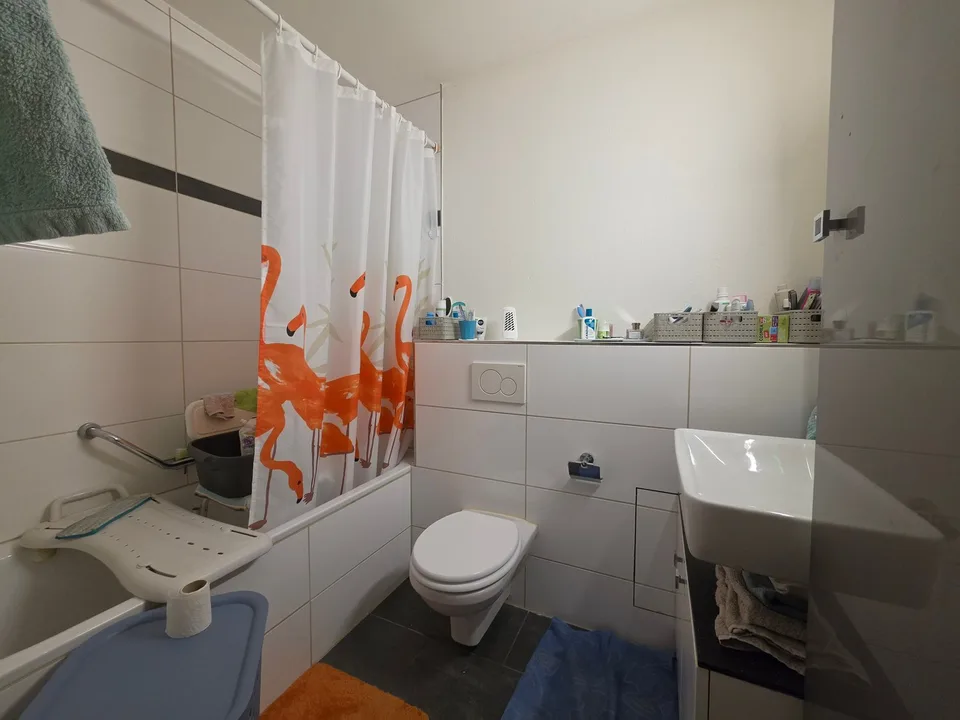 Moderne 3.5-Zimmer-Wohnung mit Balkon in Breitenbach – Foto 12 von 13
