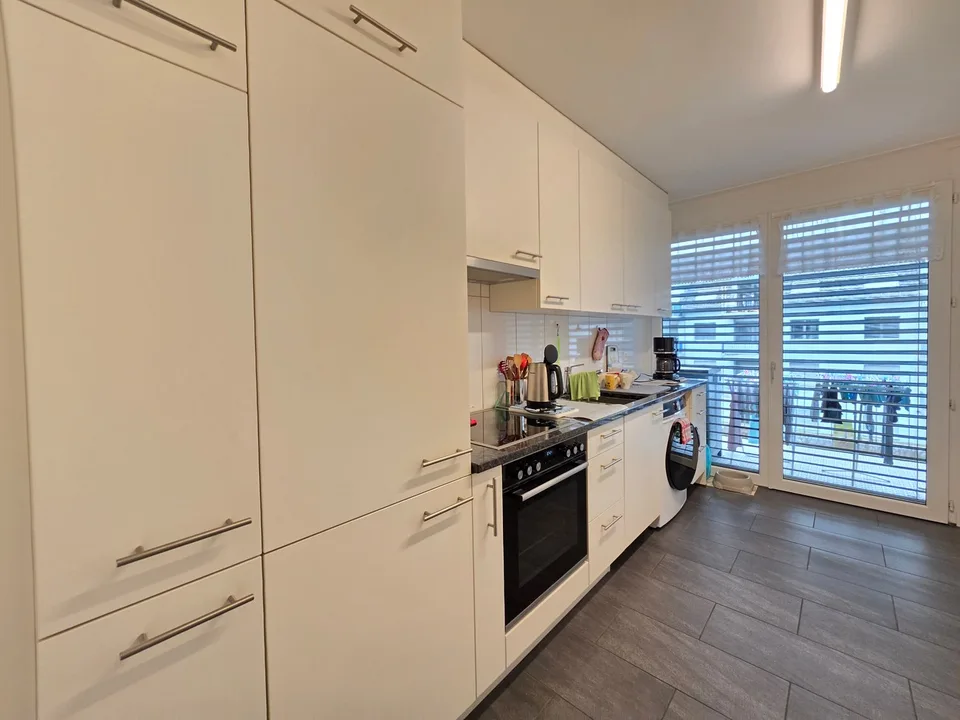 Moderne 3.5-Zimmer-Wohnung mit Balkon in Breitenbach
