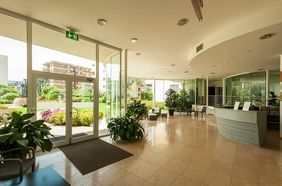 VIGANELLO - APPARTMENT 3.5 PIÈCES A LOUER AVEC BALCON (Rif. A61) – photo 11 sur 14