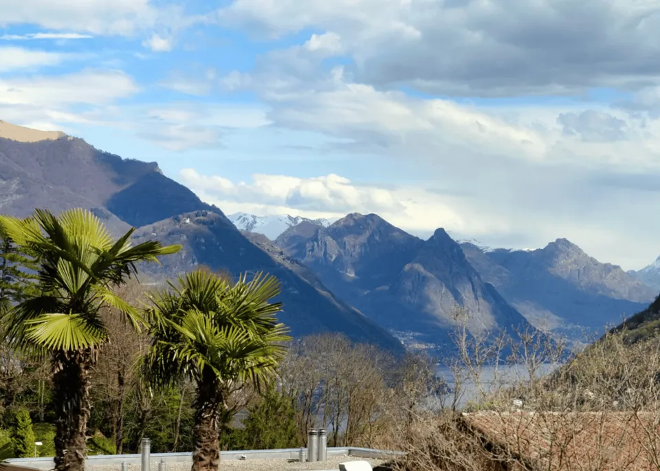 Bilocale arredato con balcone panoramico – Agra, Collina d’Oro – foto 8 di 11