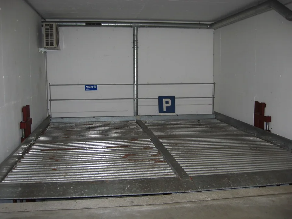 Zu vermieten per sofort ein Einstellhallenplatz  Fr. 110.00