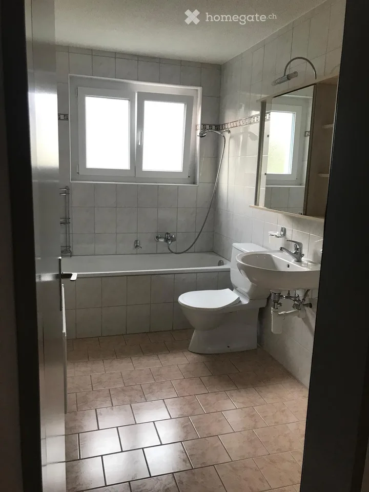 Appartamento 4.5 locali - Couvet