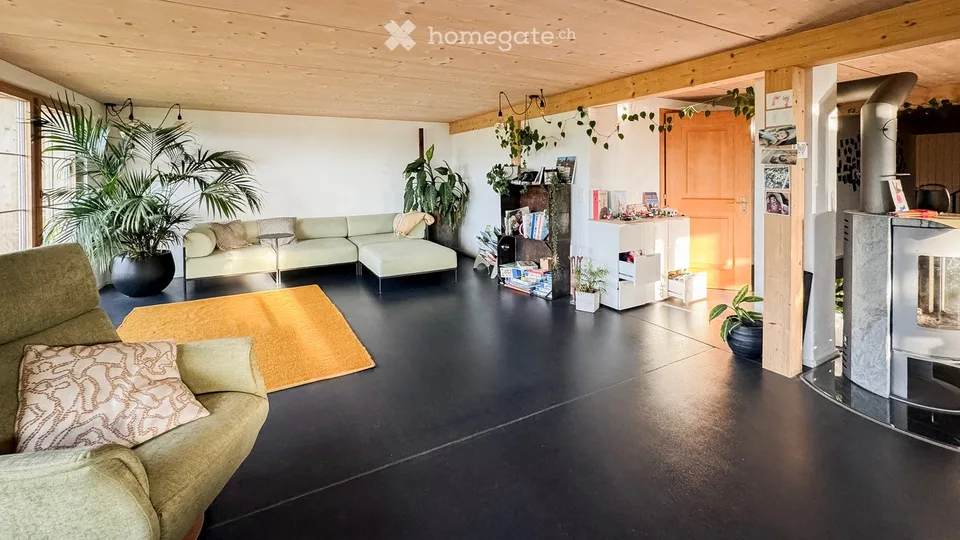 Delizioso appartamento di 4,5 locali (180m2) in un'area verde a Burgistein