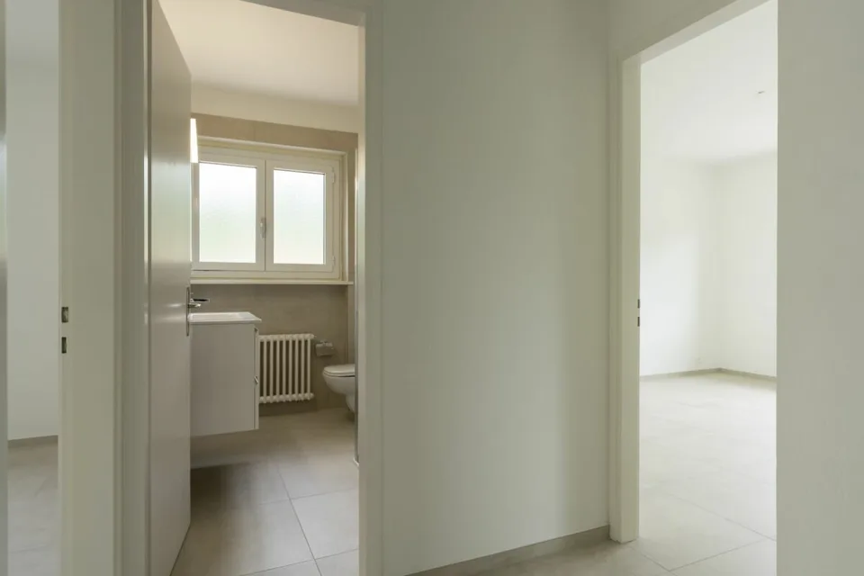 Letztes Stockwerk 4.5 Zimmer in Taverne zu vermieten