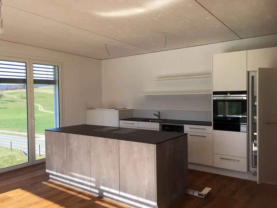 Appartamento-mansarda esclusivo di 7 locali con grande terrazza e vista panoramica