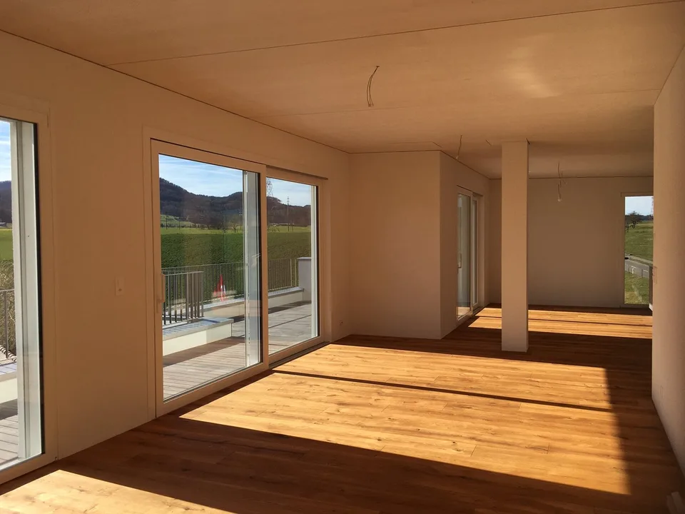 Appartamento-mansarda esclusivo di 7 locali con grande terrazza e vista panoramica