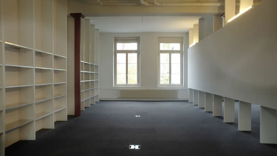 Office and commercial spaces, Alpina Areal – photo 9 of 11