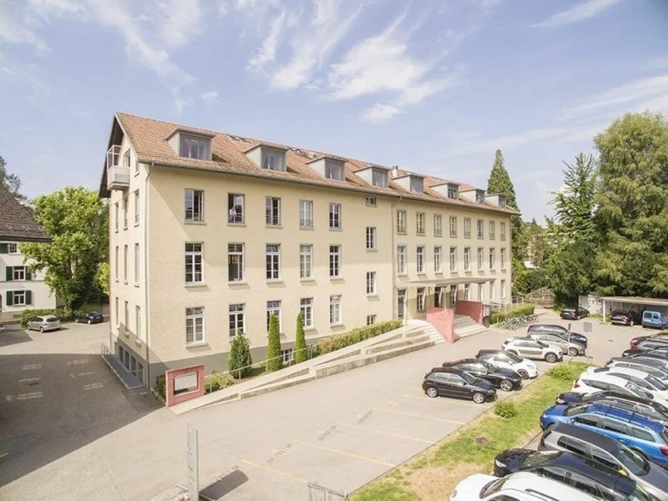Büro- und Gewerbeflächen, Alpina Areal