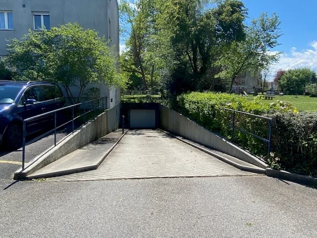 Places de parking à louer
