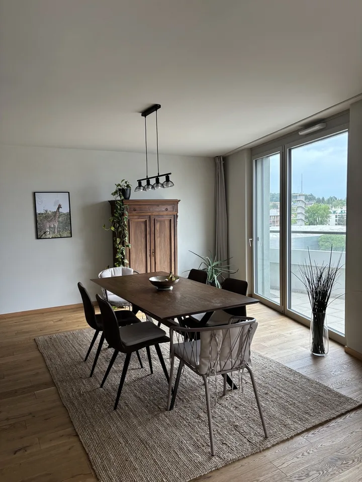 APPARTEMENT 3½ PIÈCES À BIEL/BIENNE (BE), MEUBLÉ, DURÉE DÉTERMINÉE – Foto 2 von 18