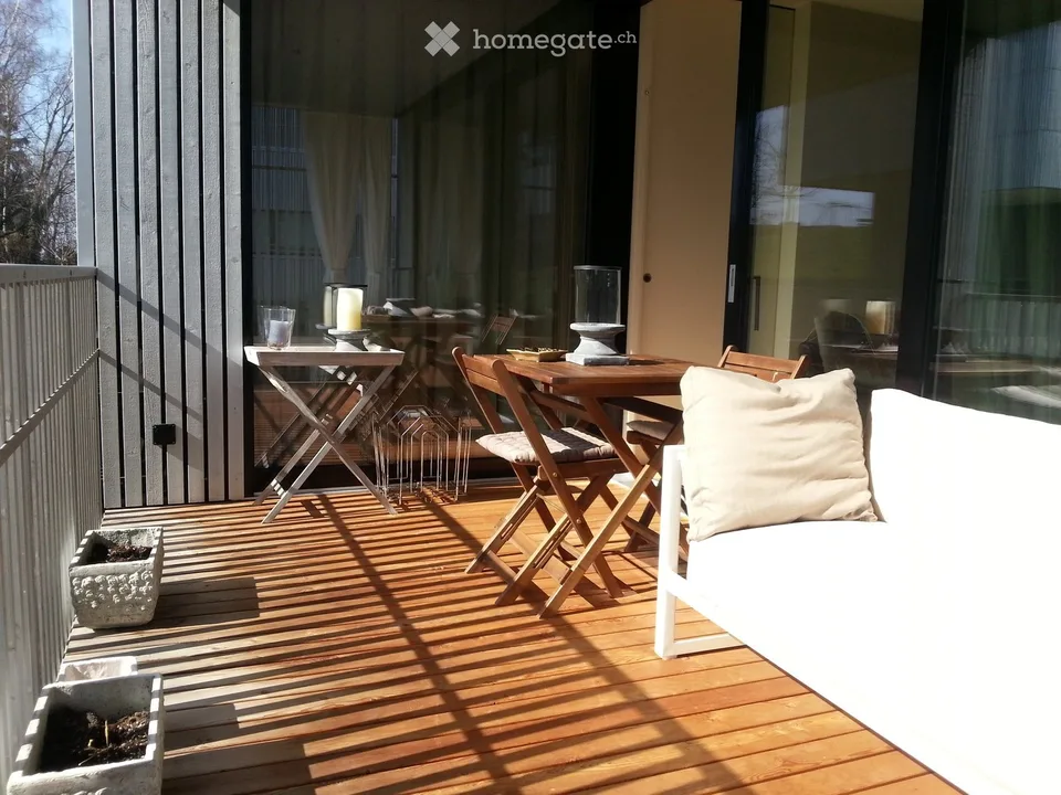 Appartamento ammobiliato temporaneo 2.5 locali con balcone a Jona
