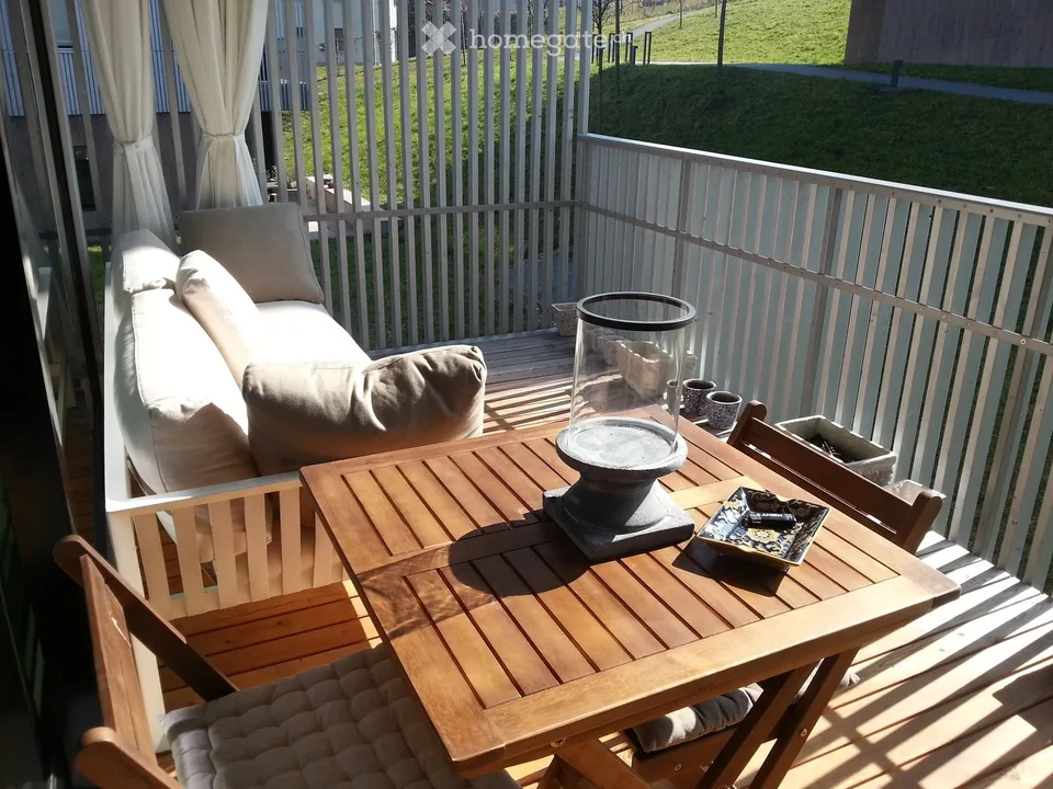 befristete Möblierte 2.5-Zimmer-Wohnung mit Balkon in Jona