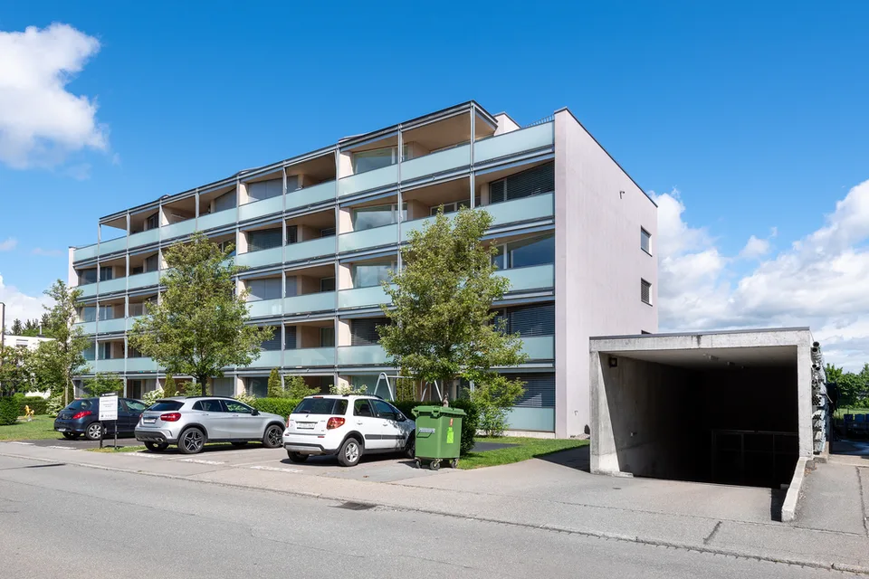 Einstellhallenplätze in Lenzburg zu vermieten