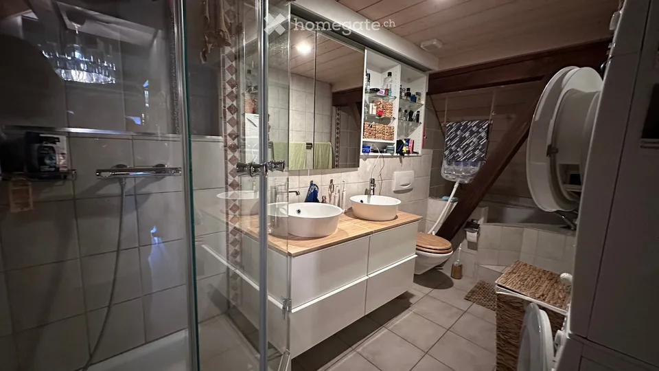 Delizioso Appartamento Maisonette nel Cuore di Berlingen