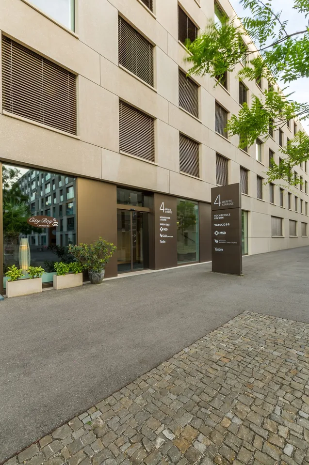 Modernes und helles Büro (inkl. Reinigung, Strom & NK) an Toplage zu vermieten