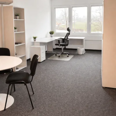 Möblierte Büroräume in modernem Businesscenter in Cham – Foto 6 von 9