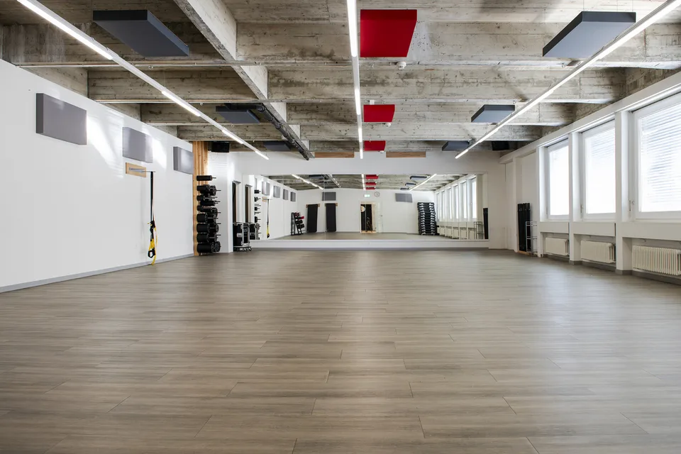 Gewerbeflächen mit insgesamt 434m² in Shopping Center - Migros Oberwil