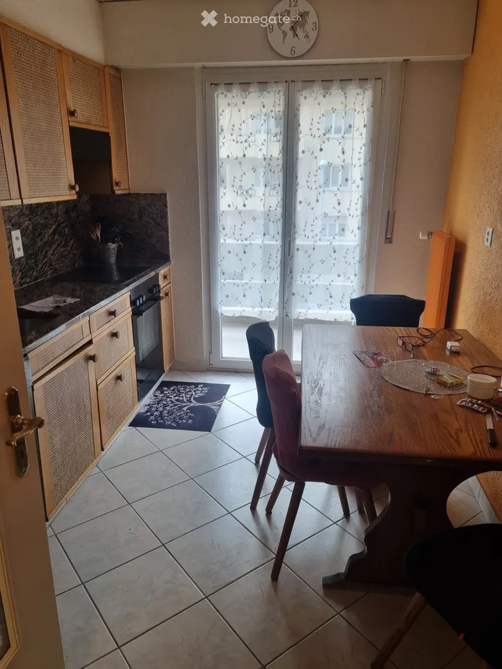 Bello appartamento di 4.5 locali in affitto a Noës (Sierre)