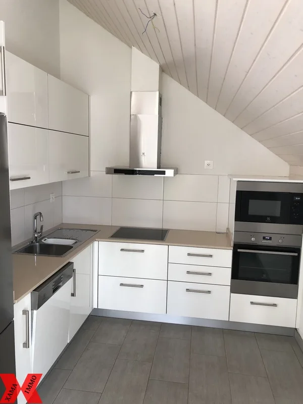 Appartement de 4,5 pièces au 2ème étage en combles