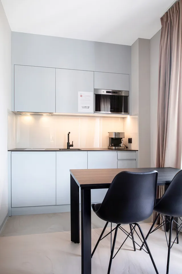 Une Chambre Junior, Kitchenette - Appartement meublé avec ménage hebdomadaire inclus