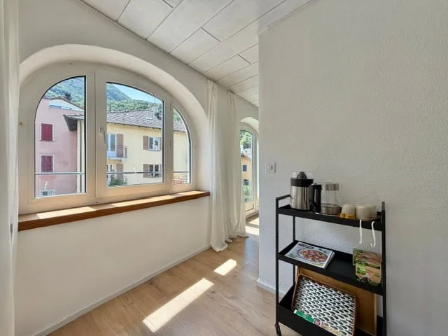 For rent in Vira Gambarogno - Single-family house with 4.5 rooms in the town center