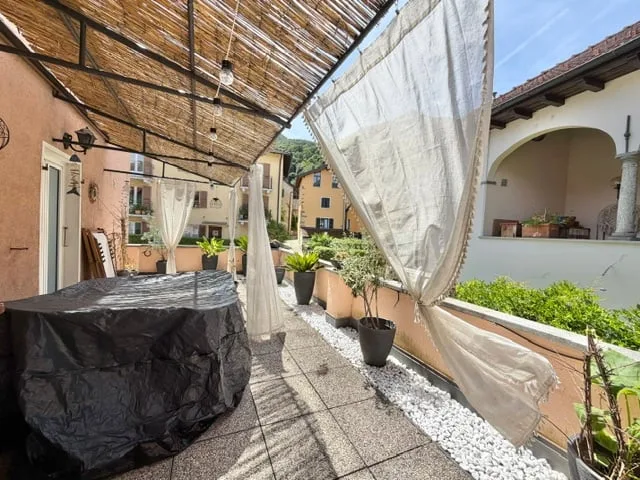For rent in Vira Gambarogno - Single-family house with 4.5 rooms in the town center