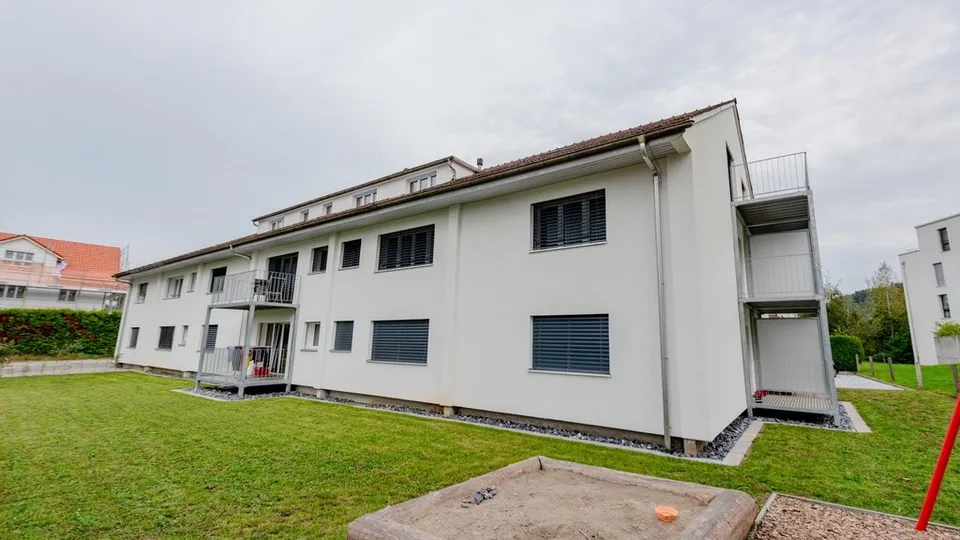 MODERNE UND CHARMANTE WOHNUNG SUCHT NACHMIETER