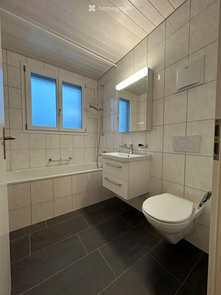 Appartement attrayant de 4,5 pièces sous les toits à St. Gallen
