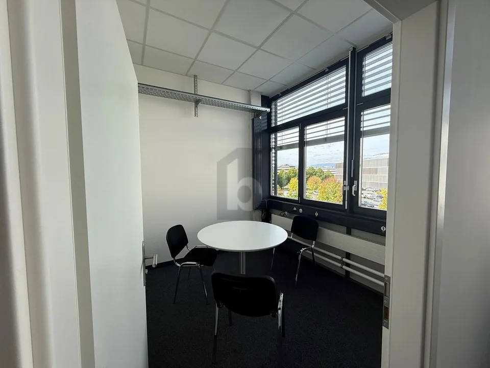 2 MIETER ANGEBOTEN