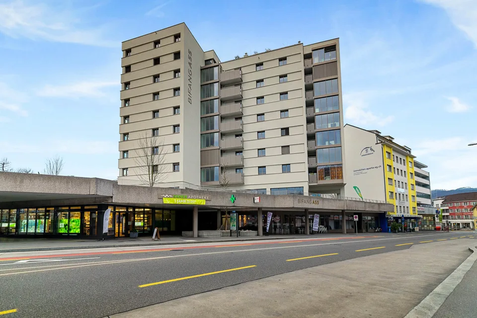 Parkplatz an der Aarauerstrasse 55 gesucht?